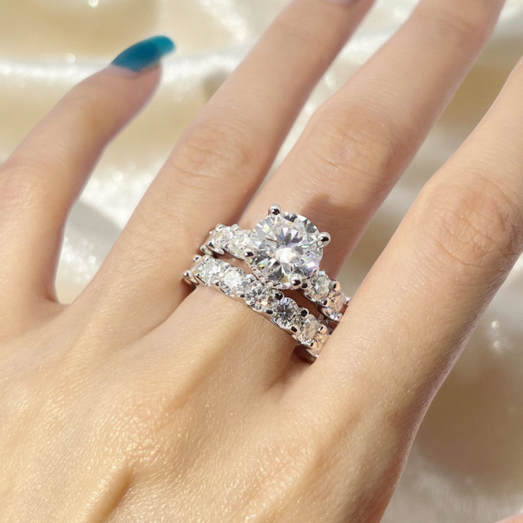 Solenne förlovningsring med oval moissanite och helstensaxel, 7 ct, 925 sterlingsilver